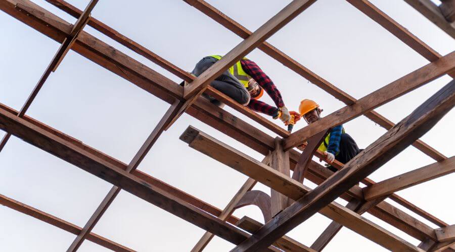 Professional gutter cleaning services in Macon, MO